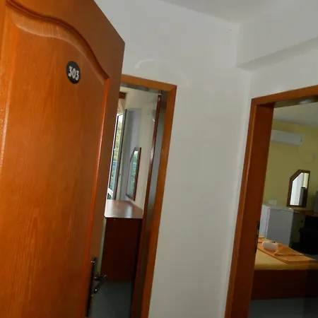 Szálloda North 2*